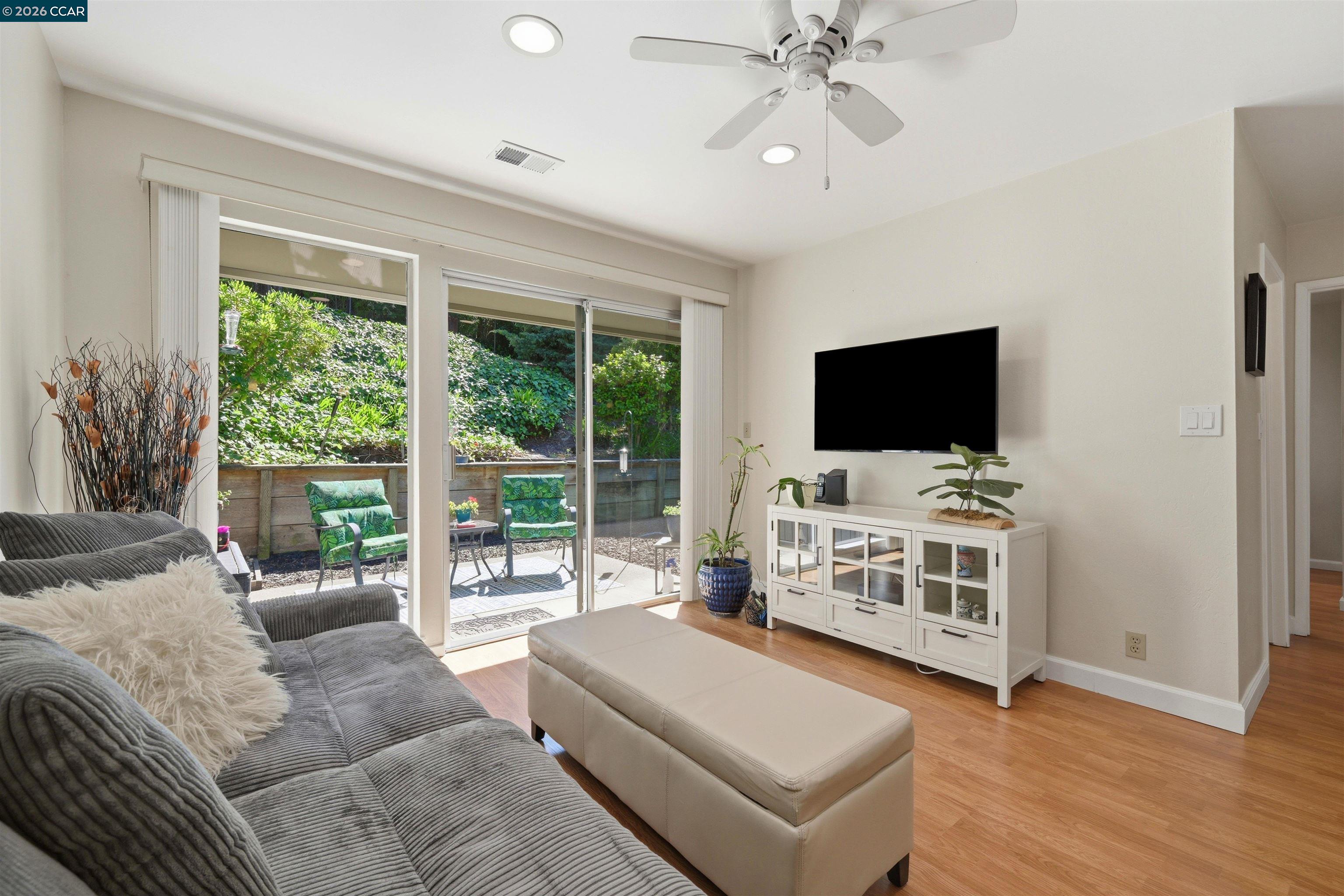 Photo #13: 41136092 Listing: Photo #13