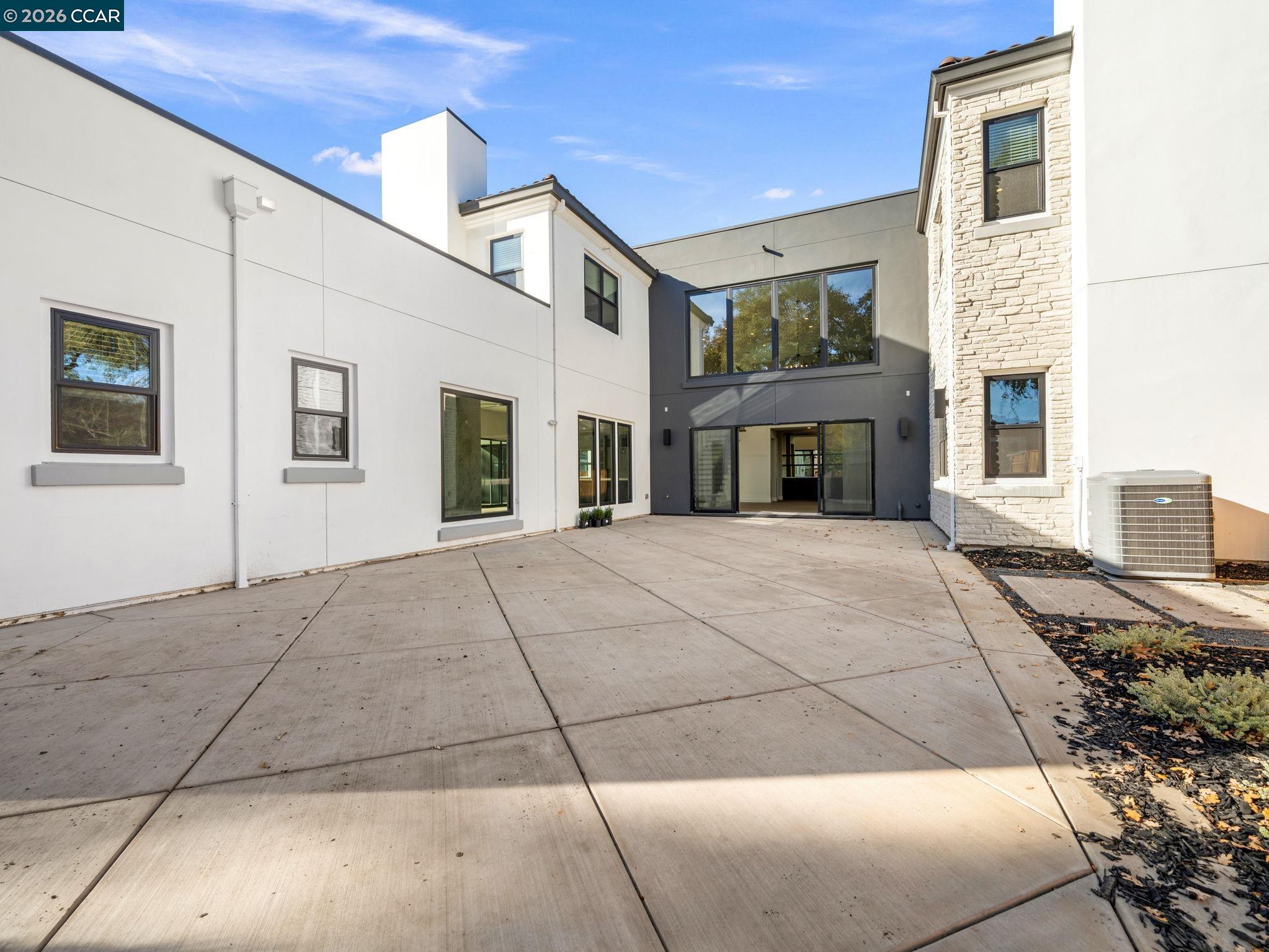 24 Noble Oaks Ln, Danville CA 94506 — photo 10