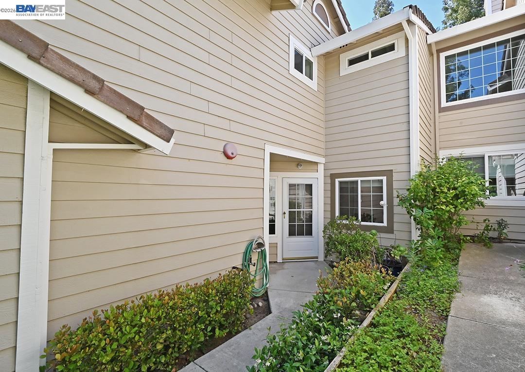 Photo #2: 41136101 Listing: Photo #2