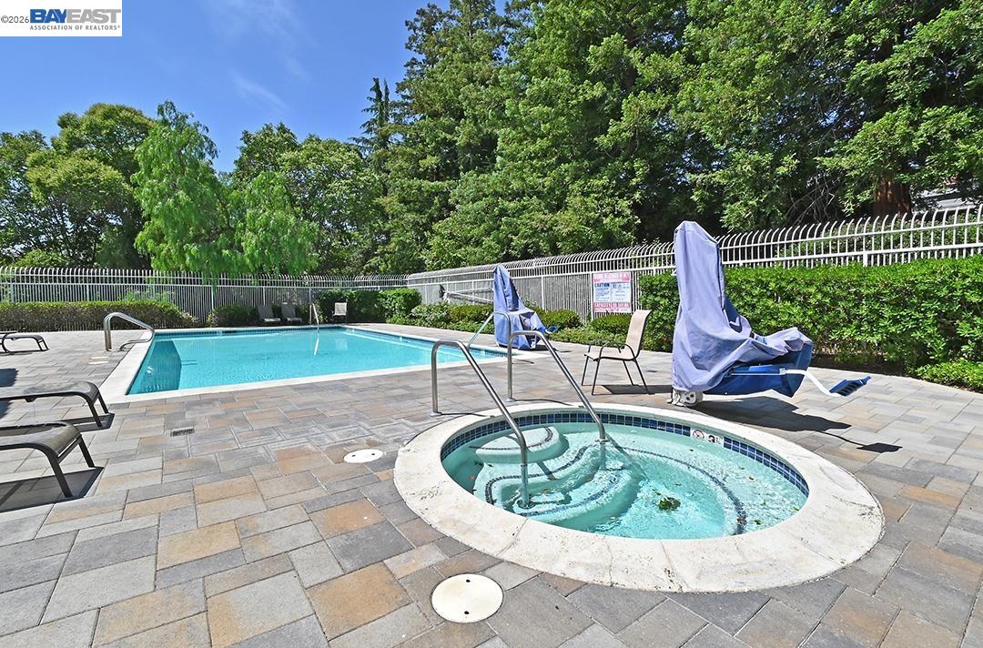 Photo #32: 41136101 Listing: Photo #32