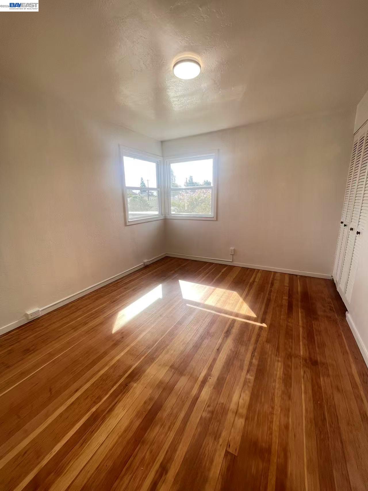 Photo #8: 41136104 Listing: Photo #8