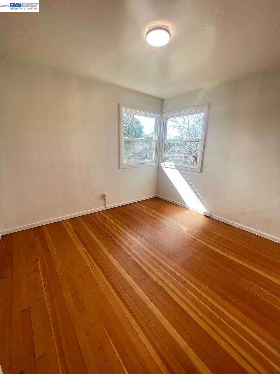 Photo #9: 41136104 Listing: Photo #9