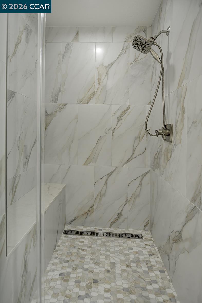 Photo #19: 41136124 Listing: Photo #19