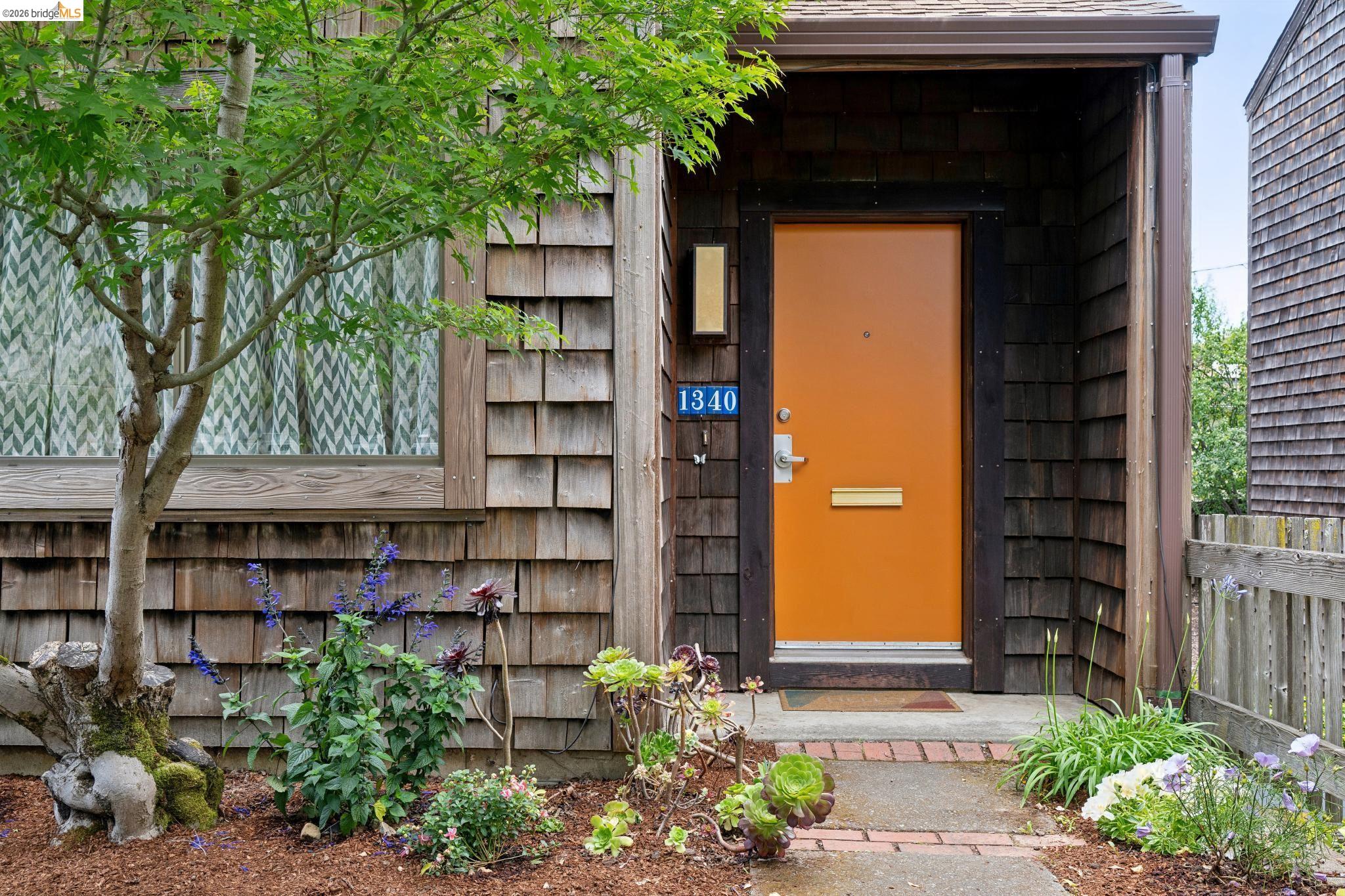 Photo #4: 41136131 Listing: Photo #4