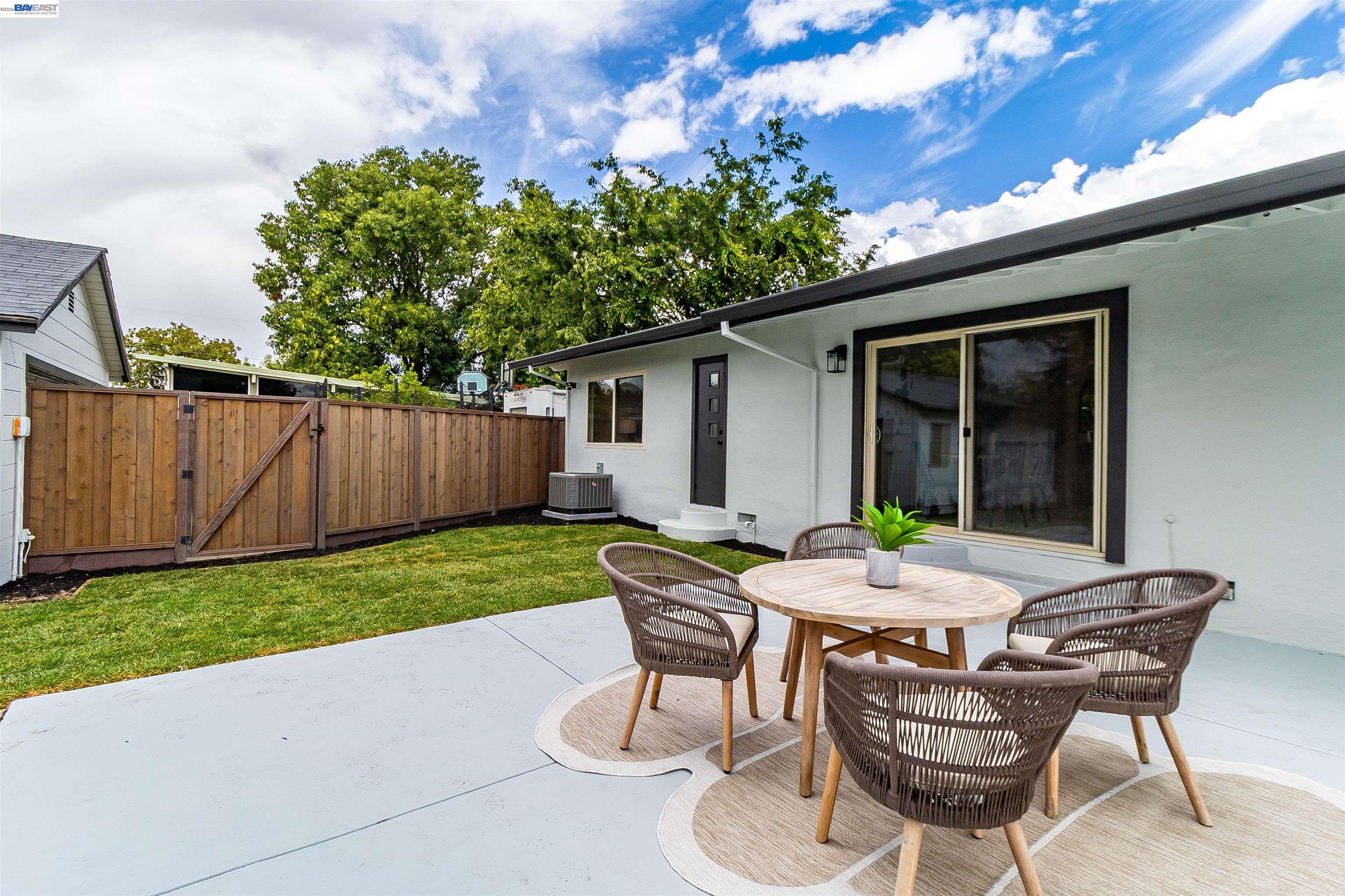 1121 N P St, Livermore CA 94551 — photo 46
