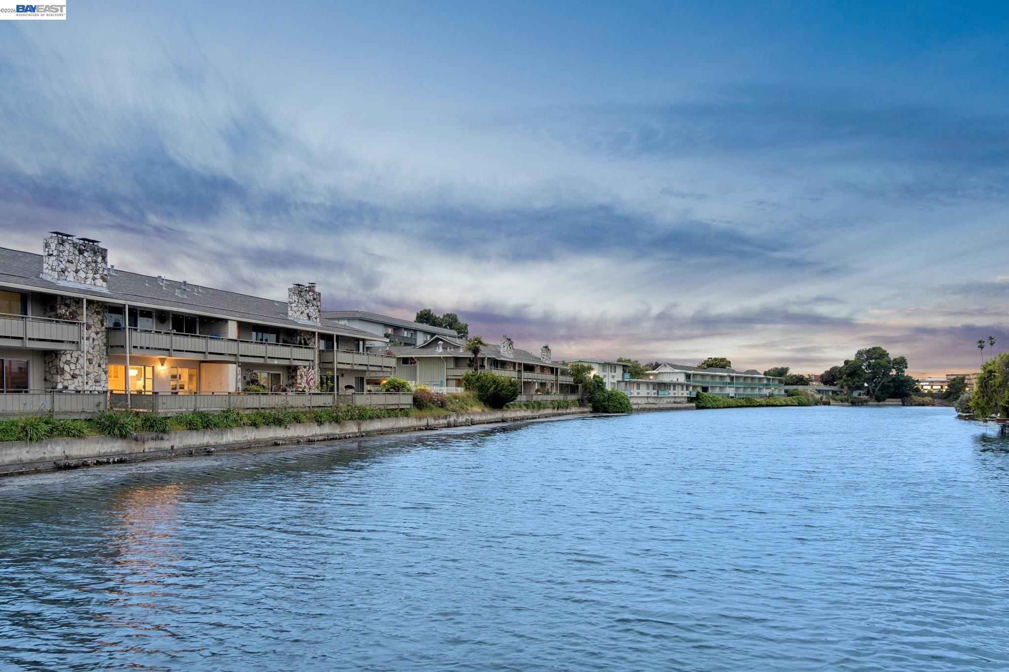 Photo #1: 41136136 Listing: Photo #1