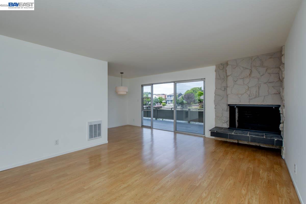 Photo #30: 41136136 Listing: Photo #30