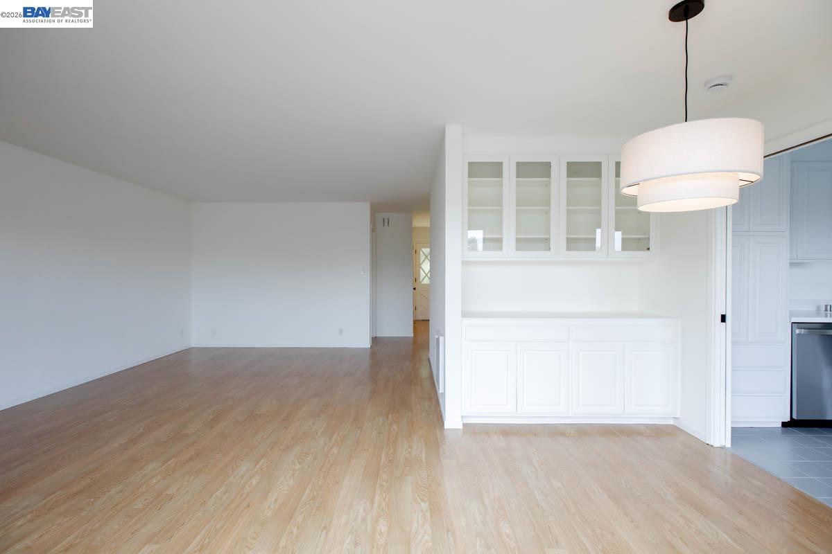 Photo #33: 41136136 Listing: Photo #33