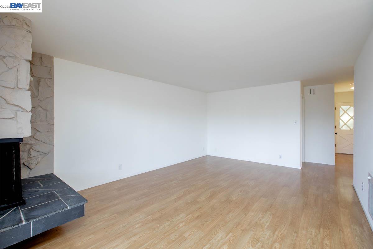Photo #36: 41136136 Listing: Photo #36
