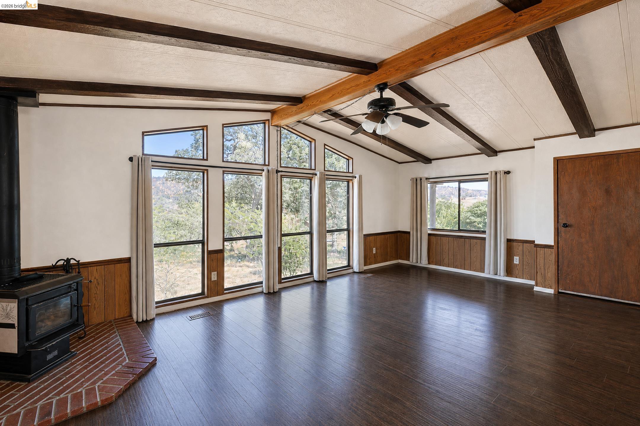 2391 Zarzamora, La Grange CA 95329