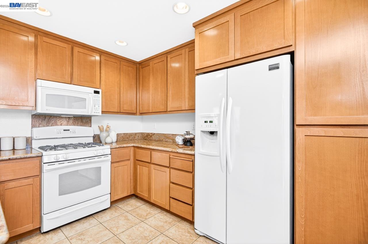 153 Gillette Pl # 100, Livermore CA 94550 — photo 6