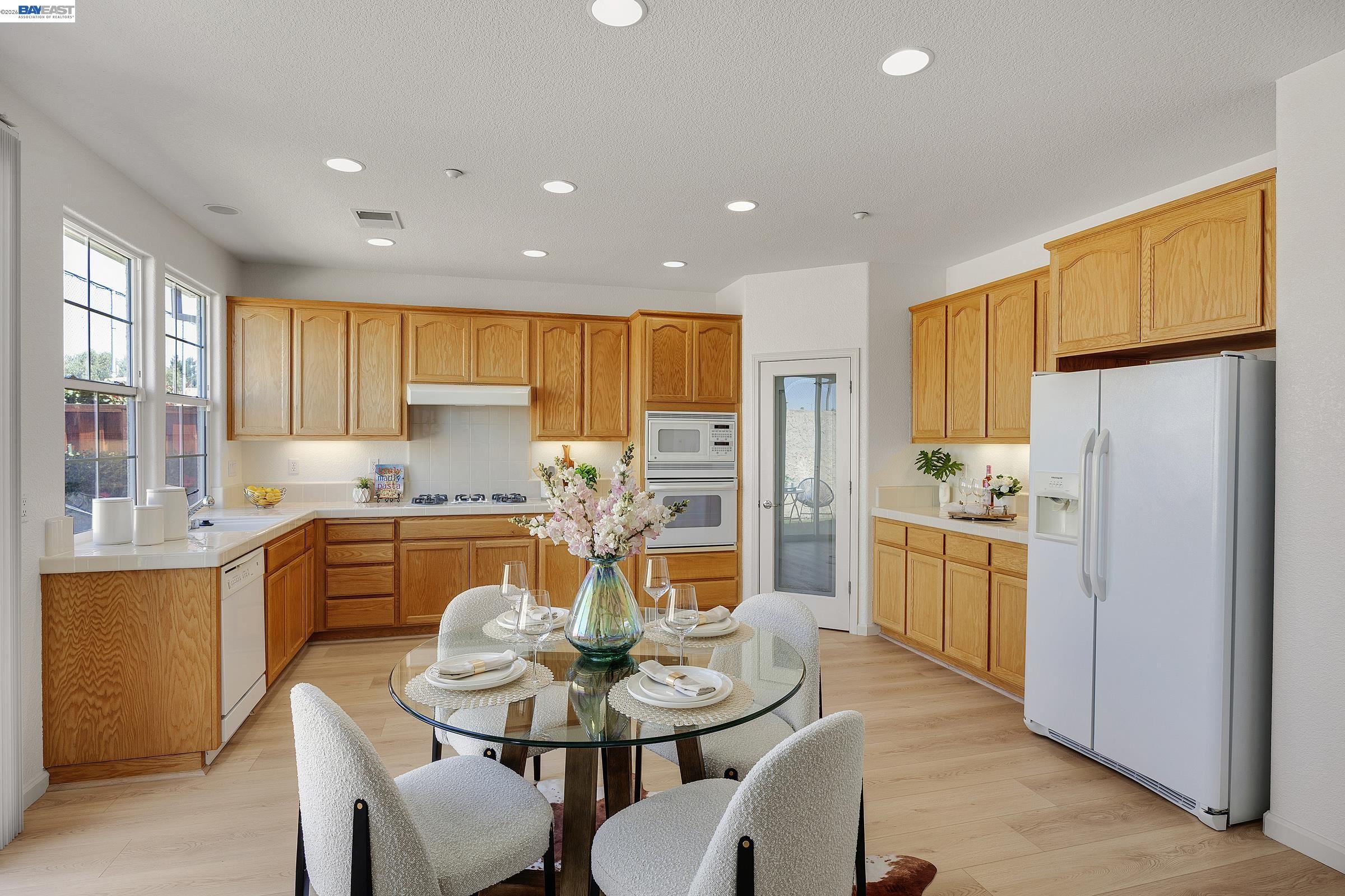221 Dutra Vernaci Dr., Union City CA 94587 — photo 13