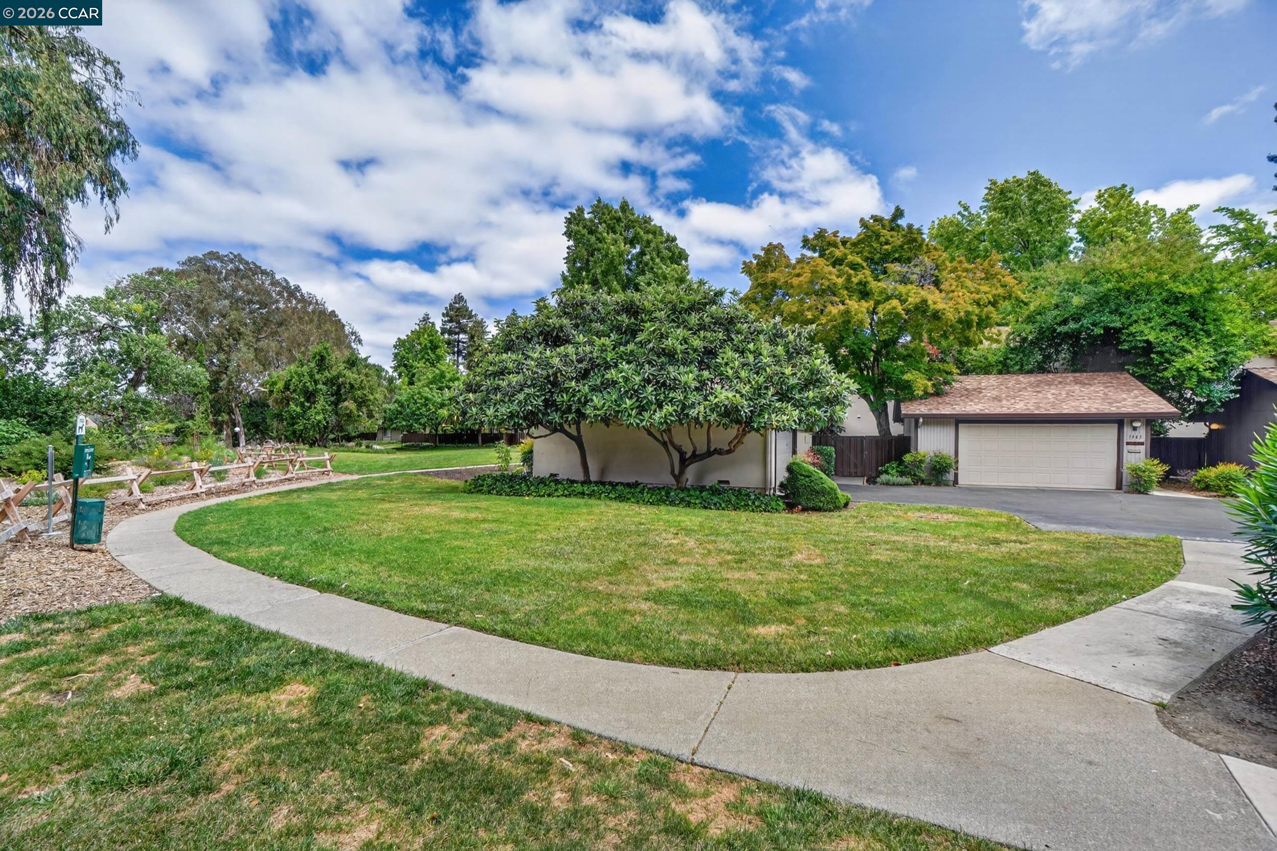 Photo #47: 41136171 Listing: Photo #47