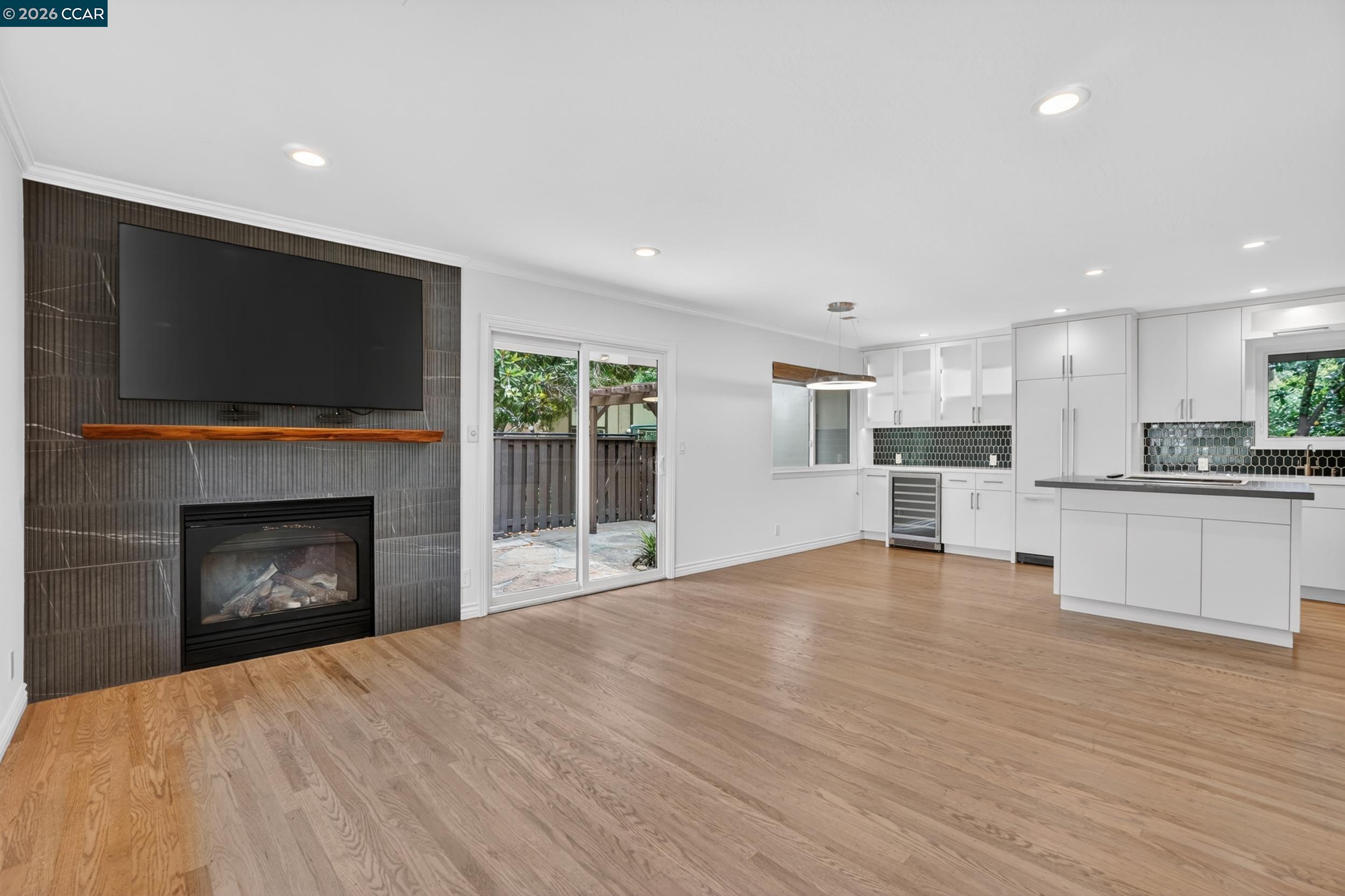 Photo #9: 41136171 Listing: Photo #9