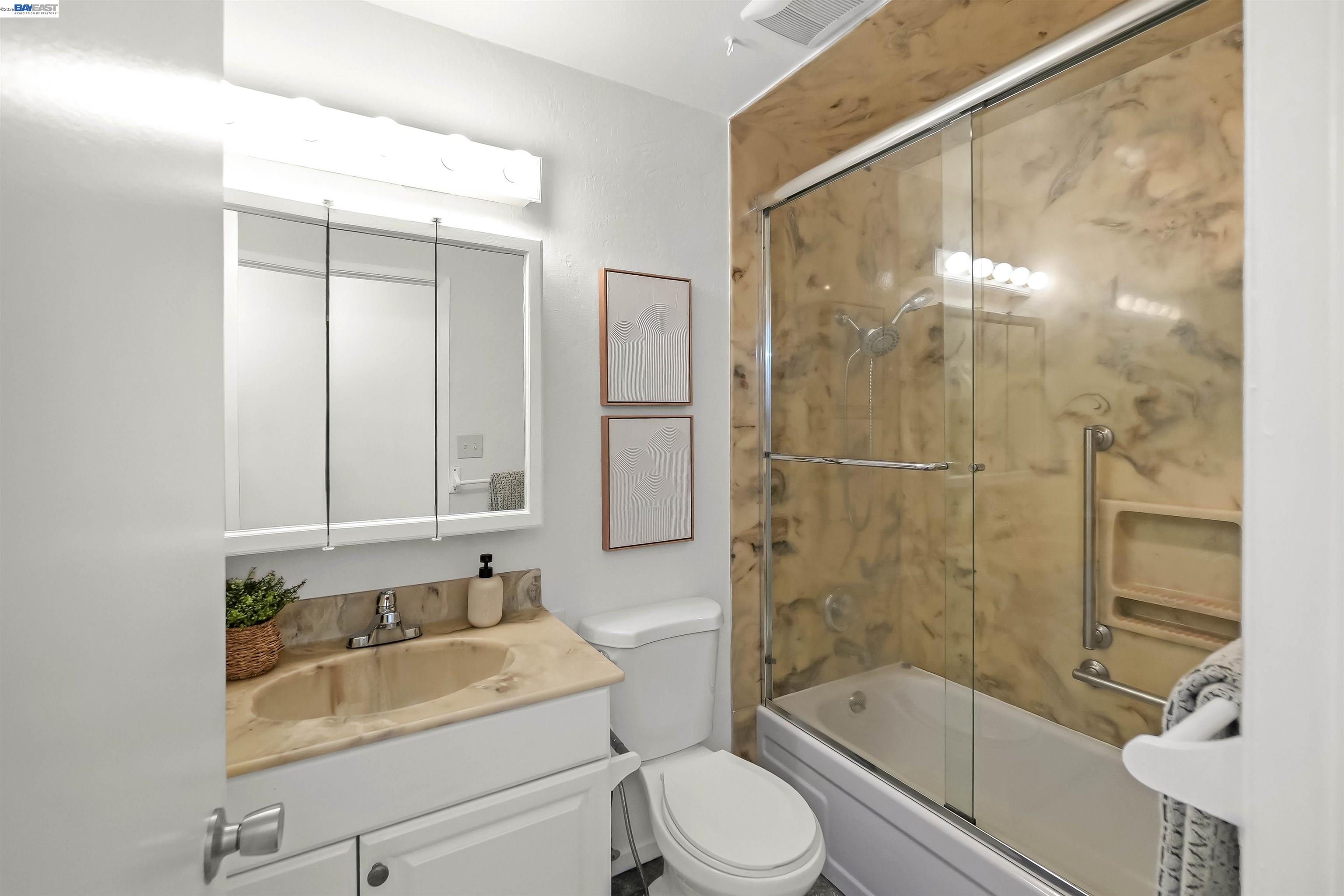 Photo #19: 41136178 Listing: Photo #19