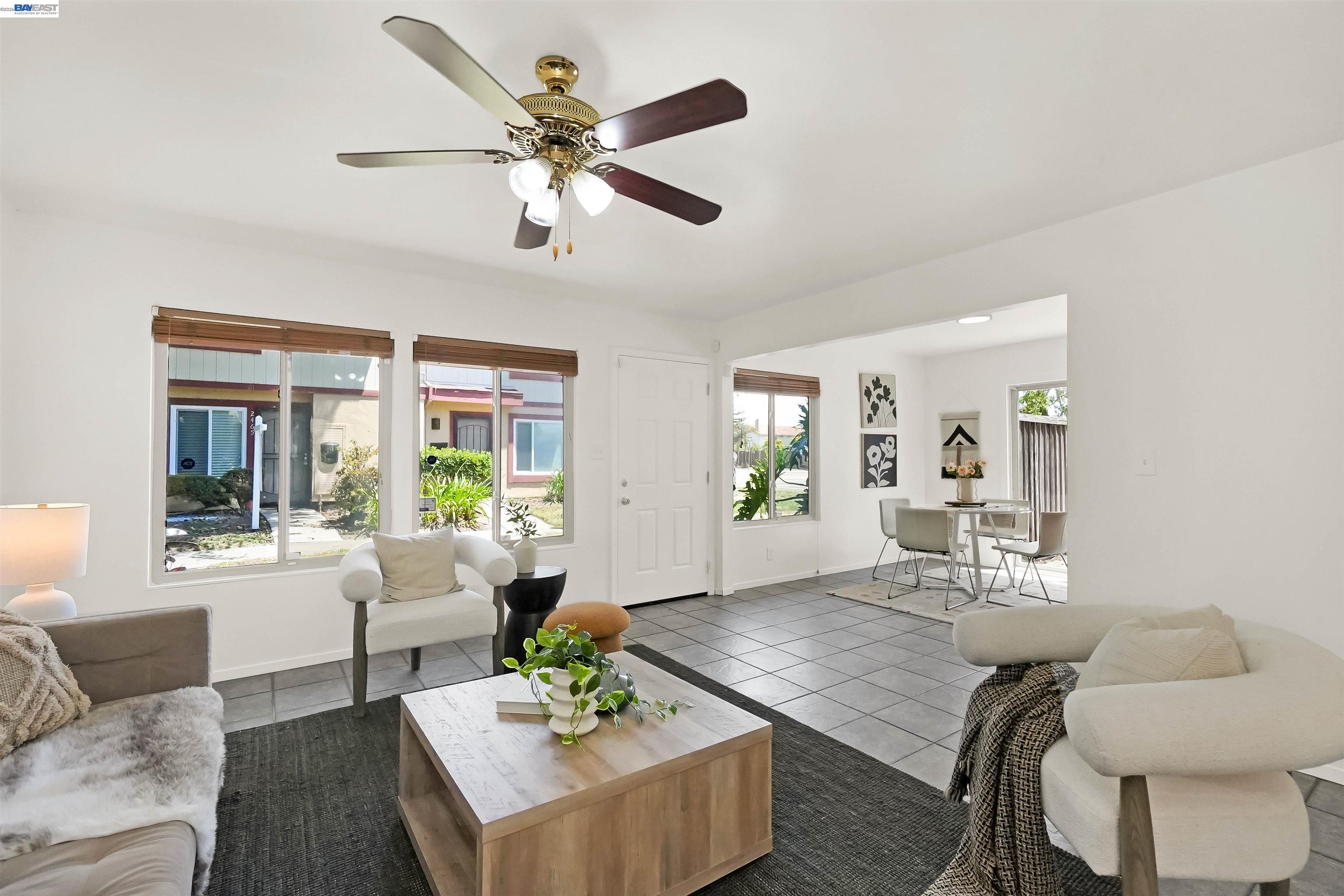 Photo #8: 41136178 Listing: Photo #8