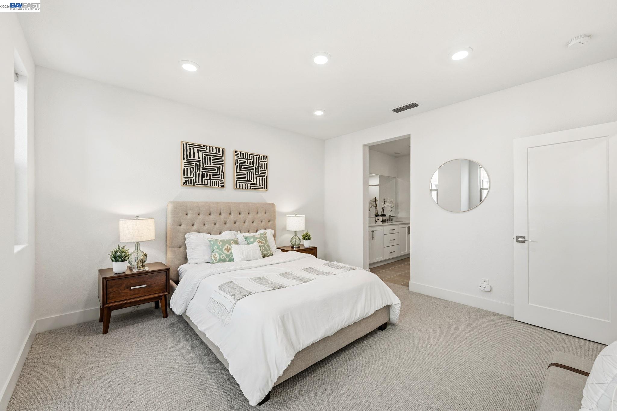 Photo #32: 41136183 Listing: Photo #32