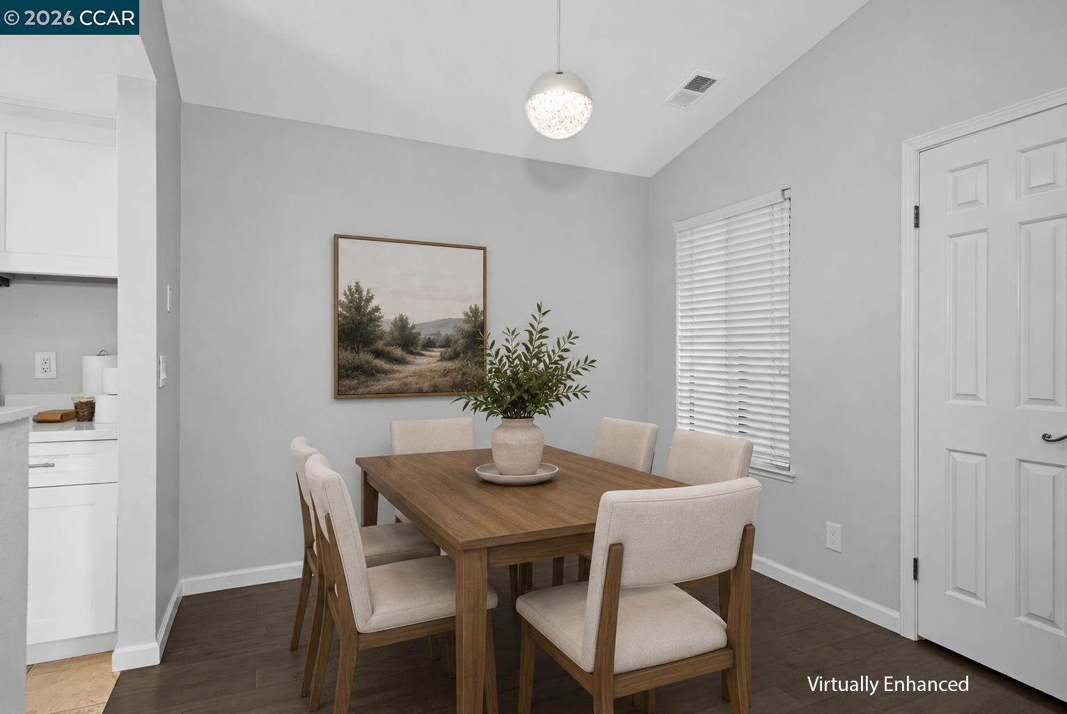 Photo #11: 41136199 Listing: Photo #11