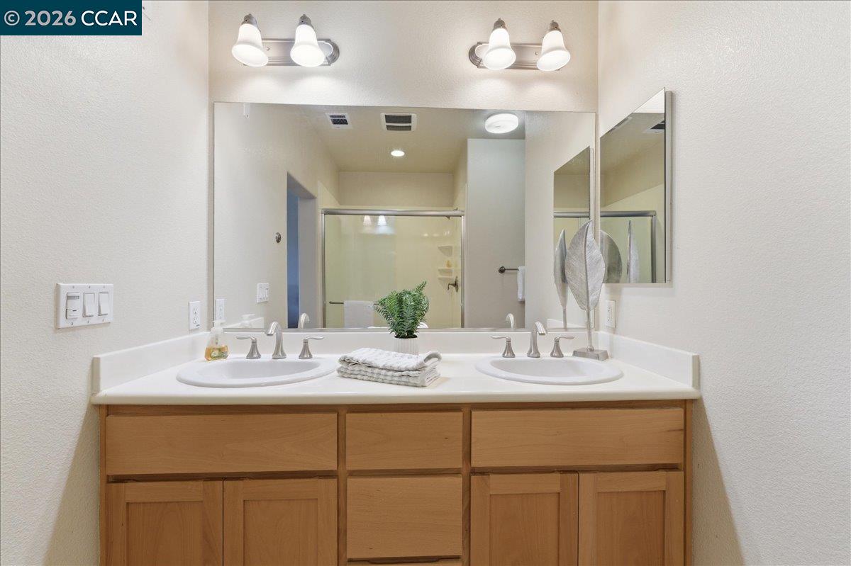 Photo #23: 41136224 Listing: Photo #23