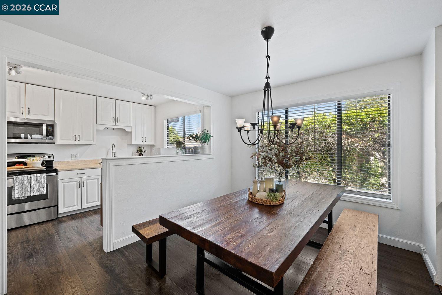 Photo #8: 41136228 Listing: Photo #8