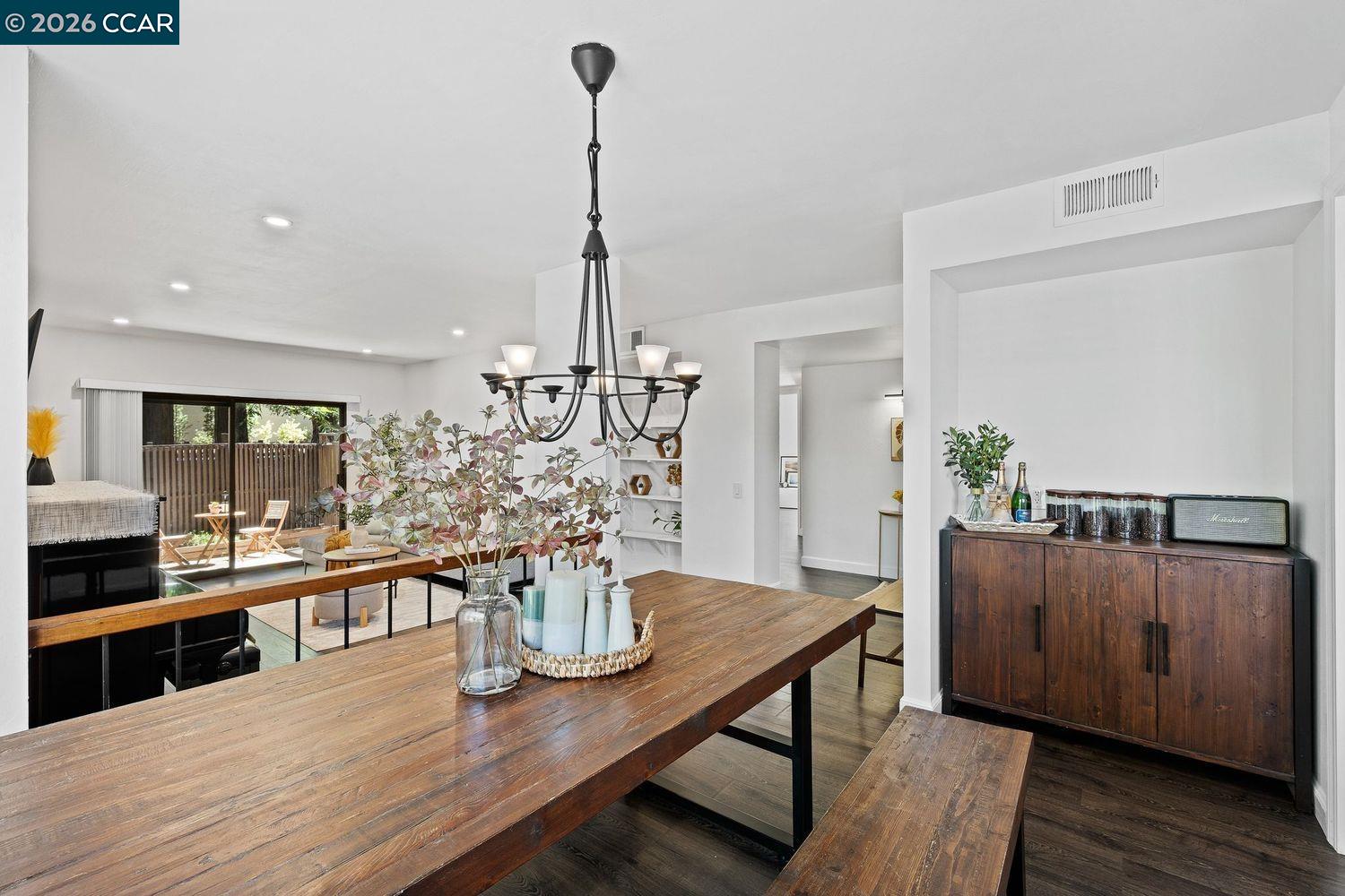 Photo #10: 41136228 Listing: Photo #10