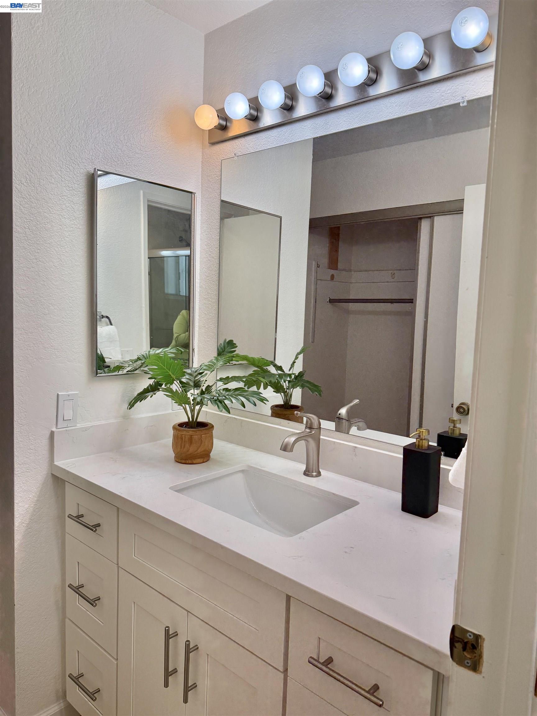 Photo #31: 41136242 Listing: Photo #31