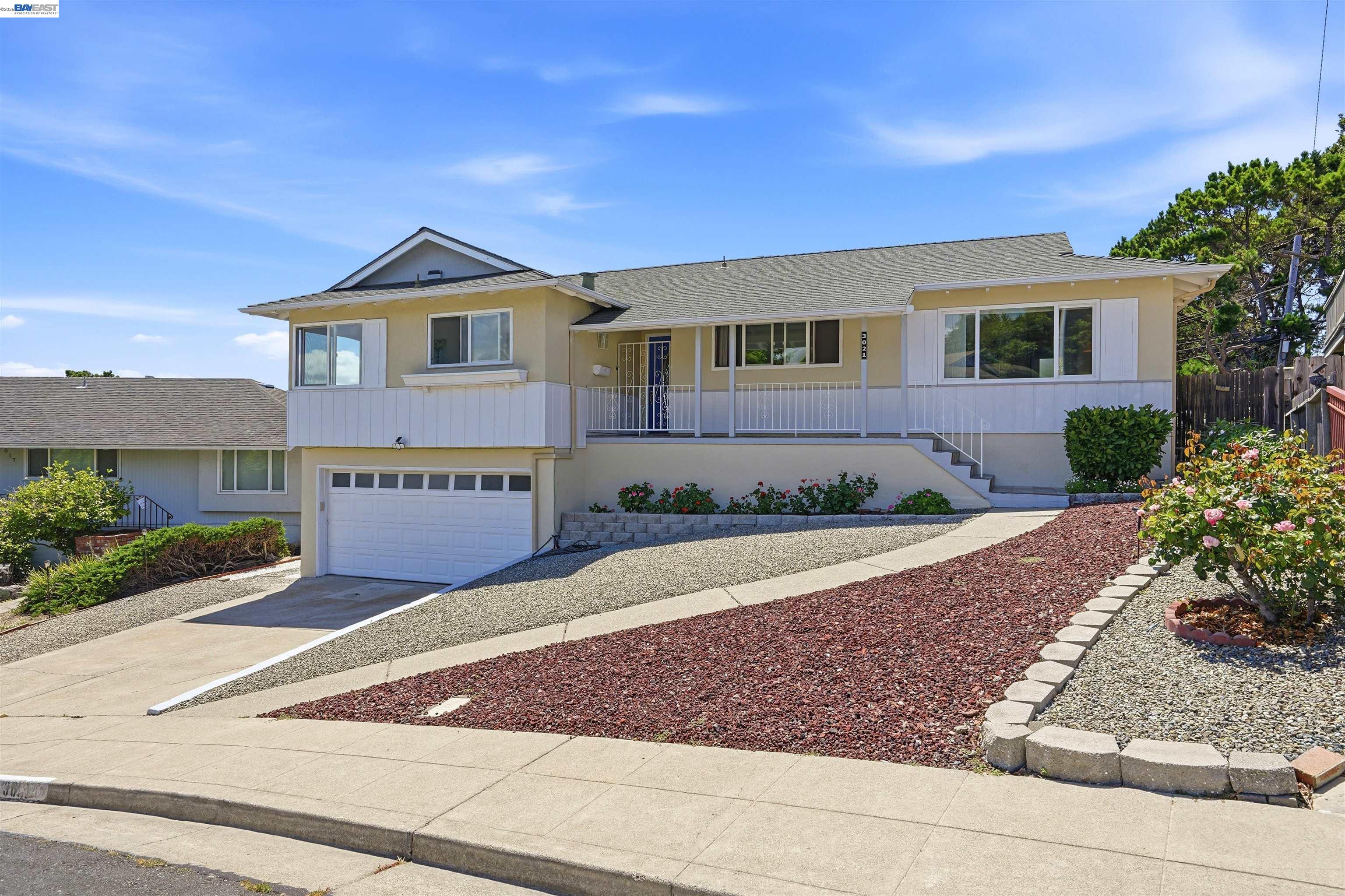 3021 Glynis Dr, Richmond CA 94806 — photo 3
