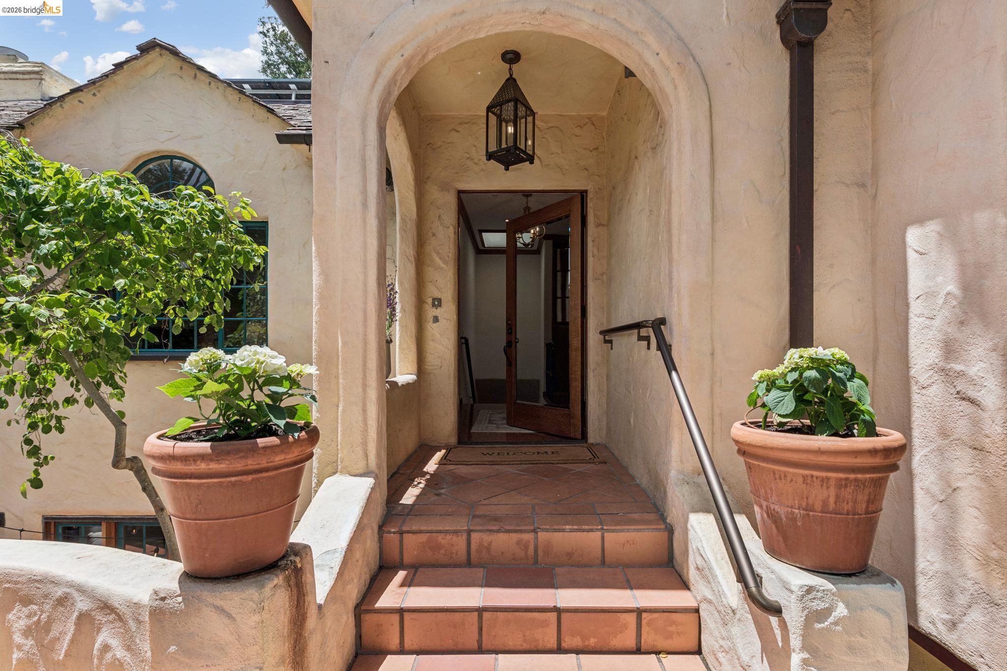 479 MOUNTAIN AVE, PIEDMONT, CA 94611  Photo 3