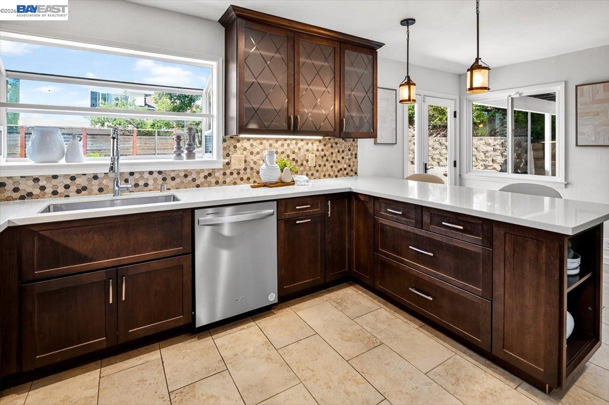 4592 Edwards Ln, Castro Valley CA 94546 — photo 10
