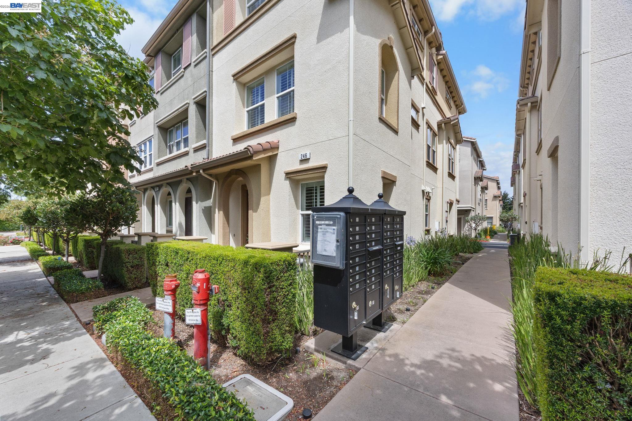 Photo #2: 41136263 Listing: Photo #2