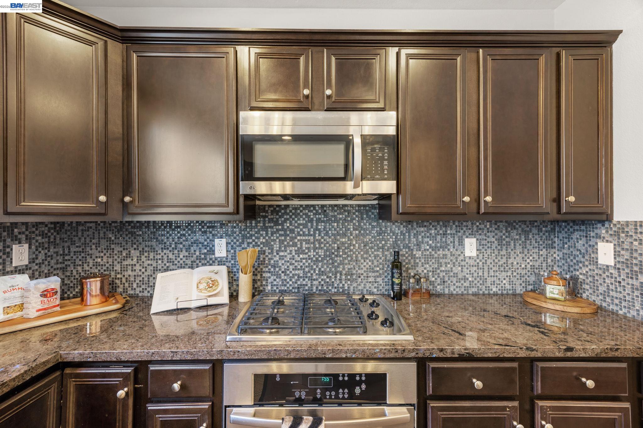 Photo #12: 41136263 Listing: Photo #12