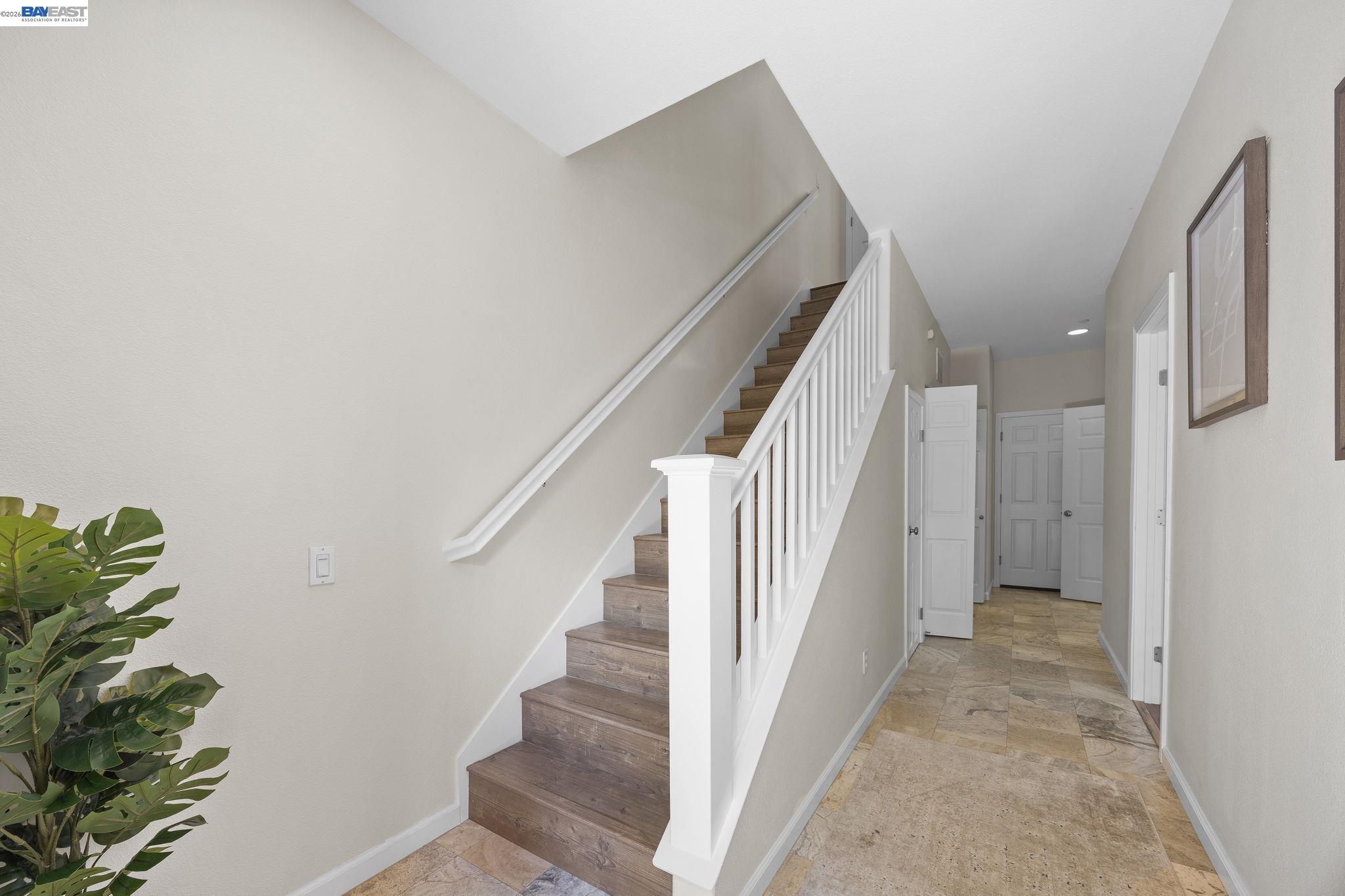 Photo #3: 41136263 Listing: Photo #3