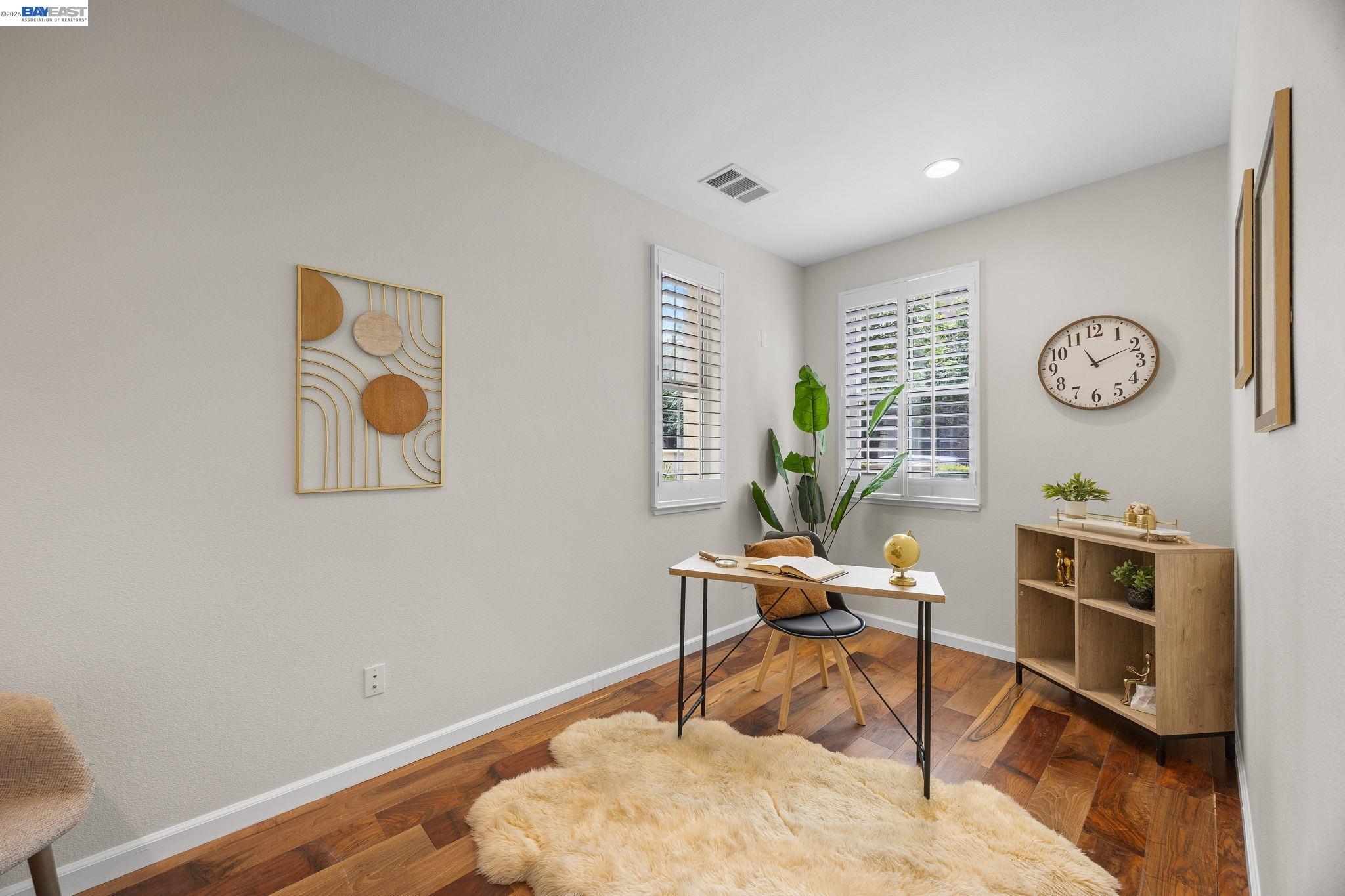 Photo #4: 41136263 Listing: Photo #4