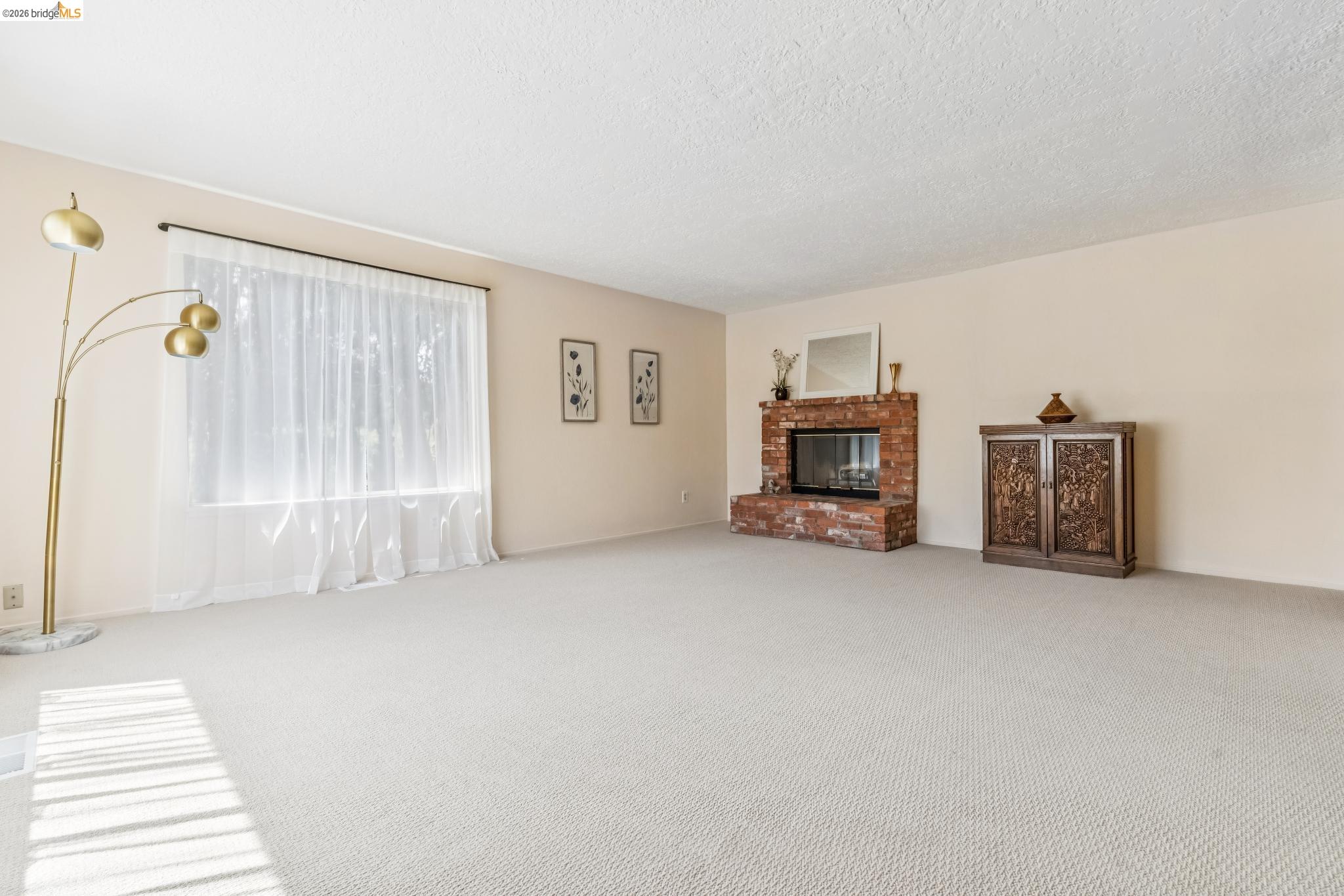 4203 Garden Lane