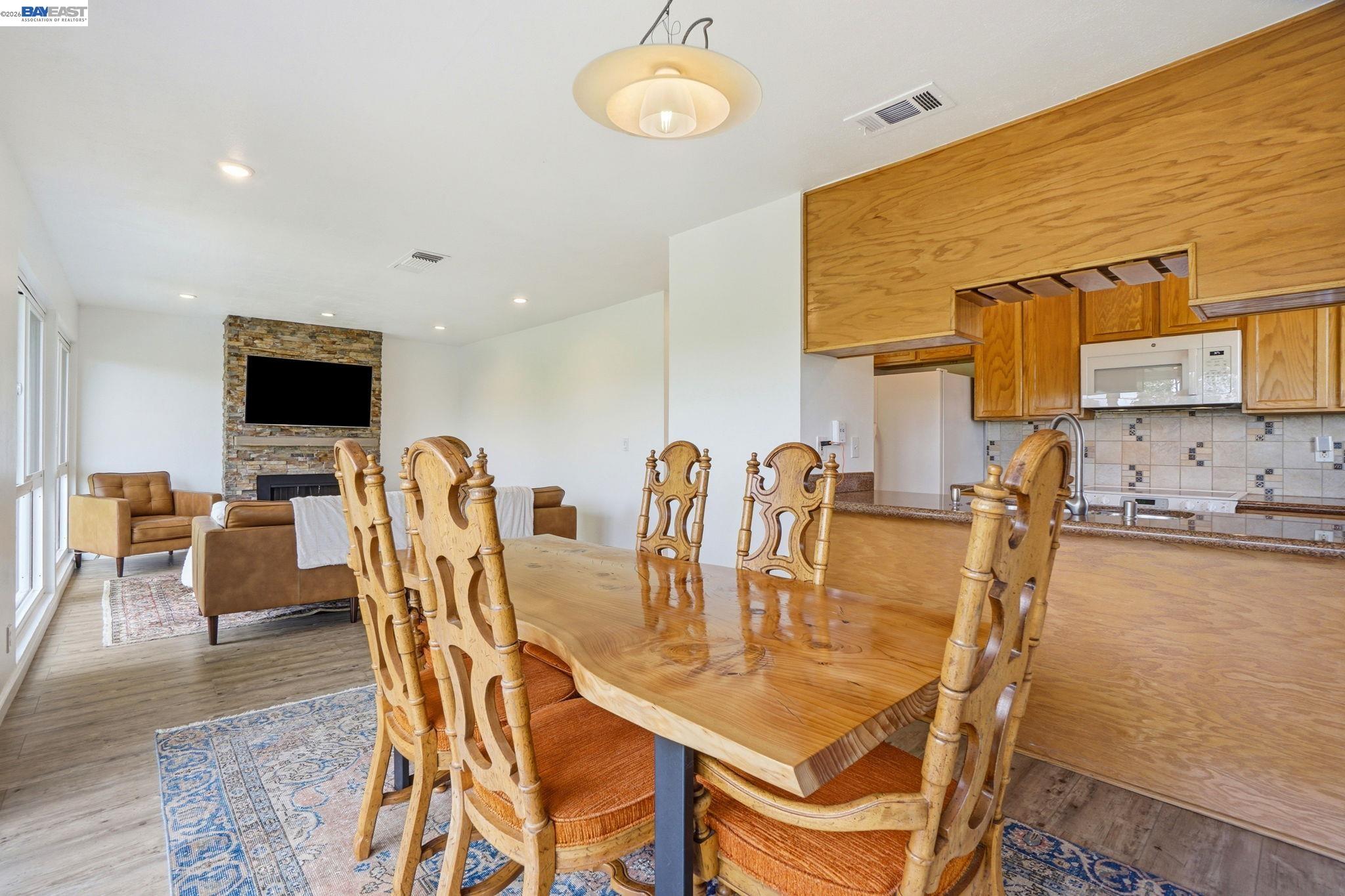 Photo #12: 41136290 Listing: Photo #12