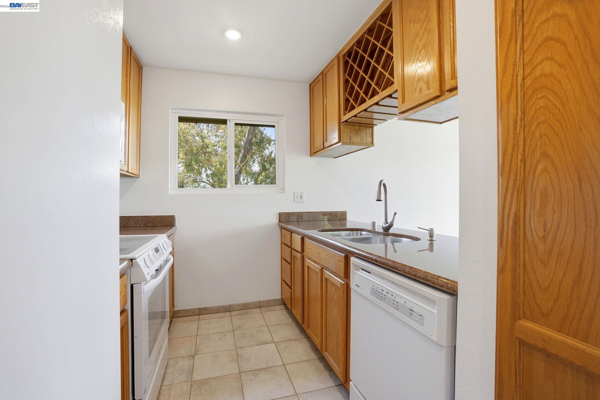Photo #7: 41136290 Listing: Photo #7