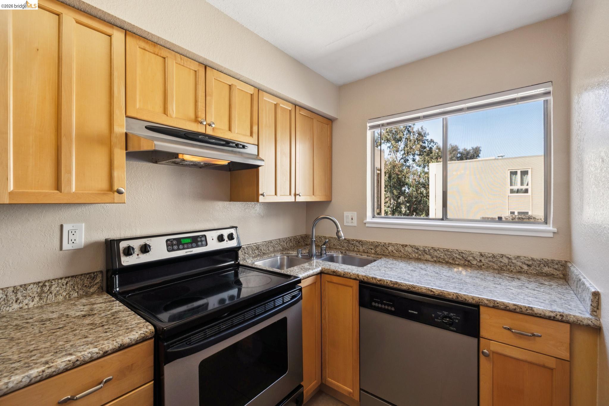 Photo #14: 41136301 Listing: Photo #14