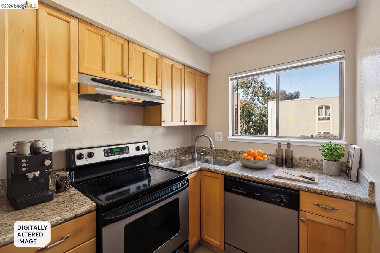 Photo #5: 41136301 Listing: Photo #5