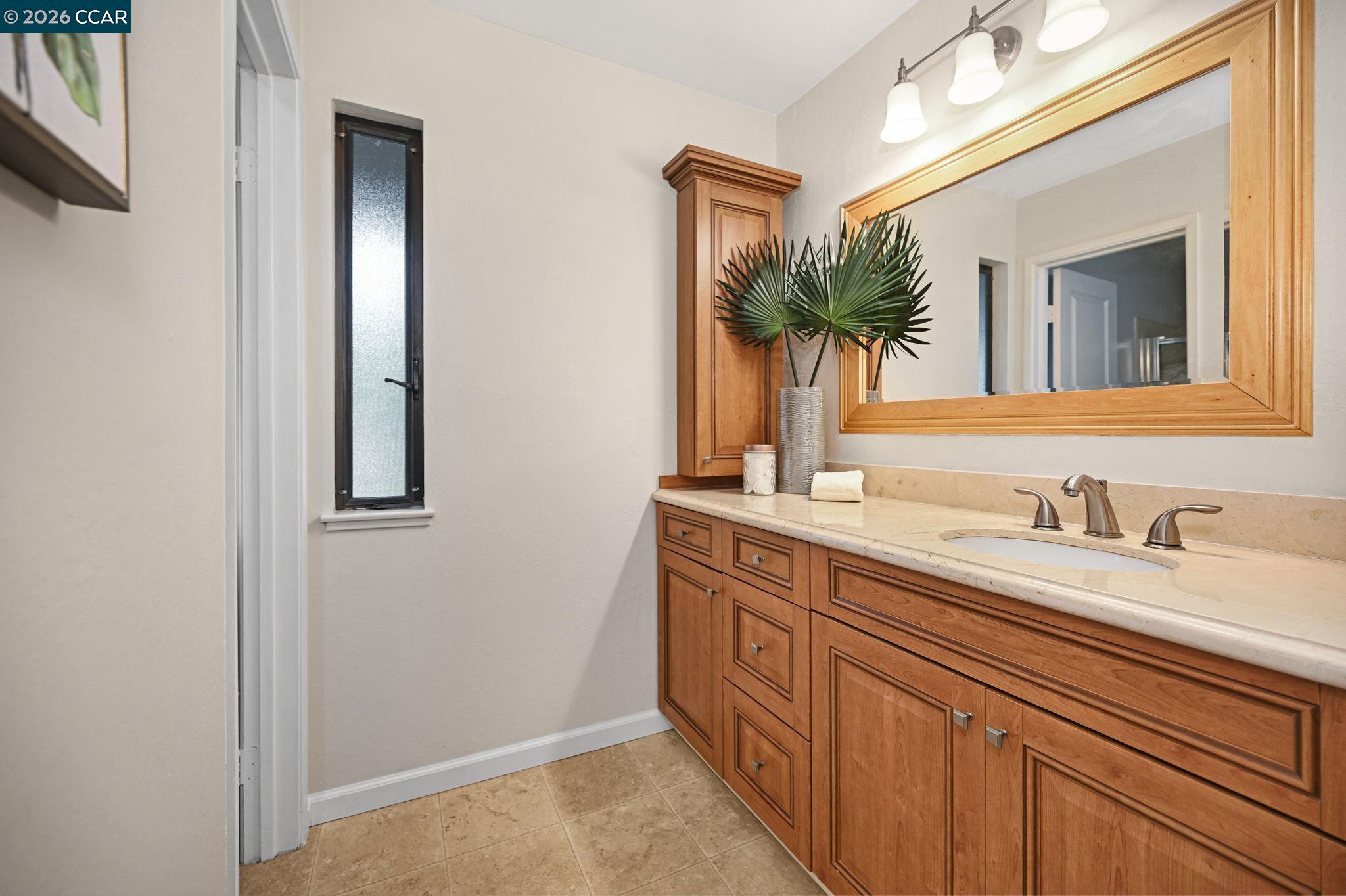 Photo #17: 41136302 Listing: Photo #17