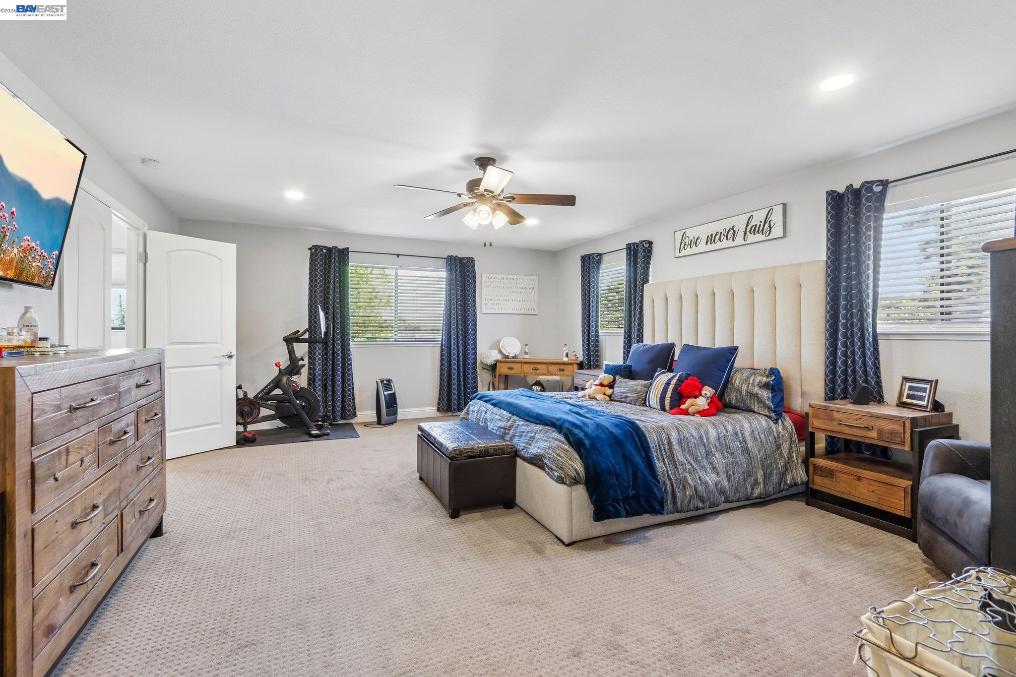 24653 Surrey Way, Hayward CA 94544 — photo 15