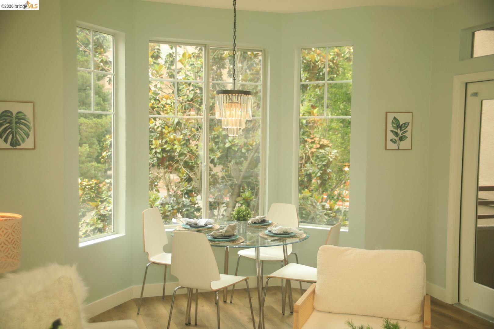 Photo #6: 41136307 Listing: Photo #6