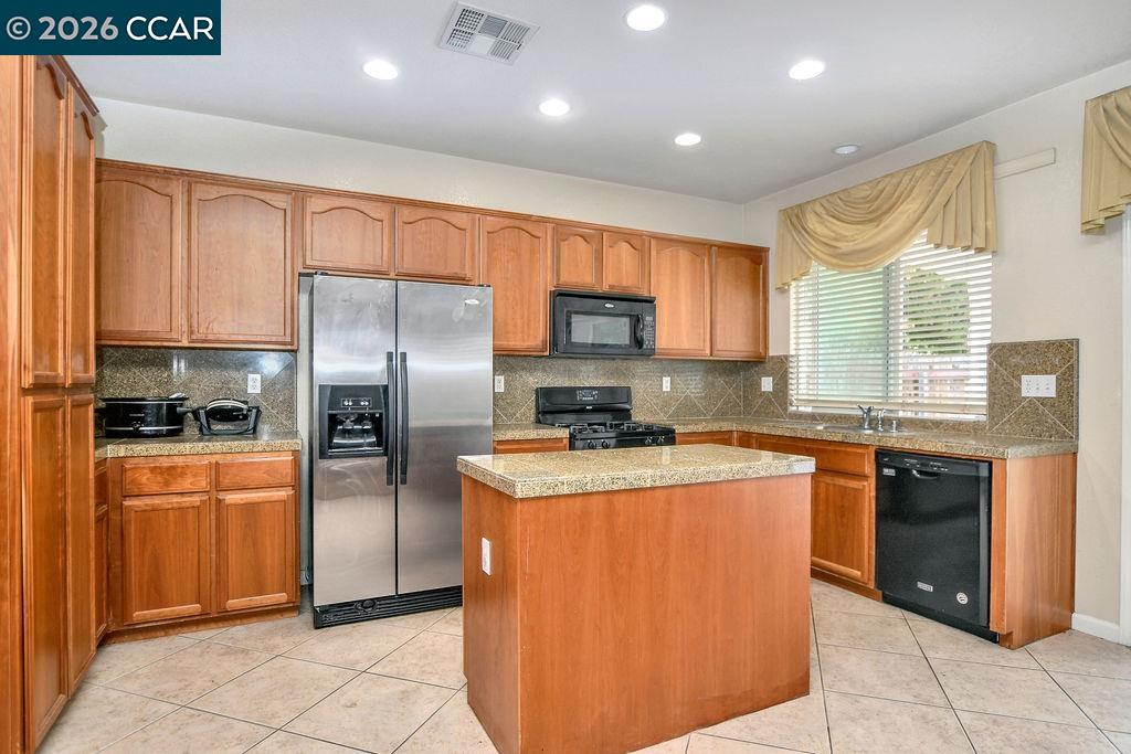 3605 GLORIA CT, Stockton CA 95205 — photo 10