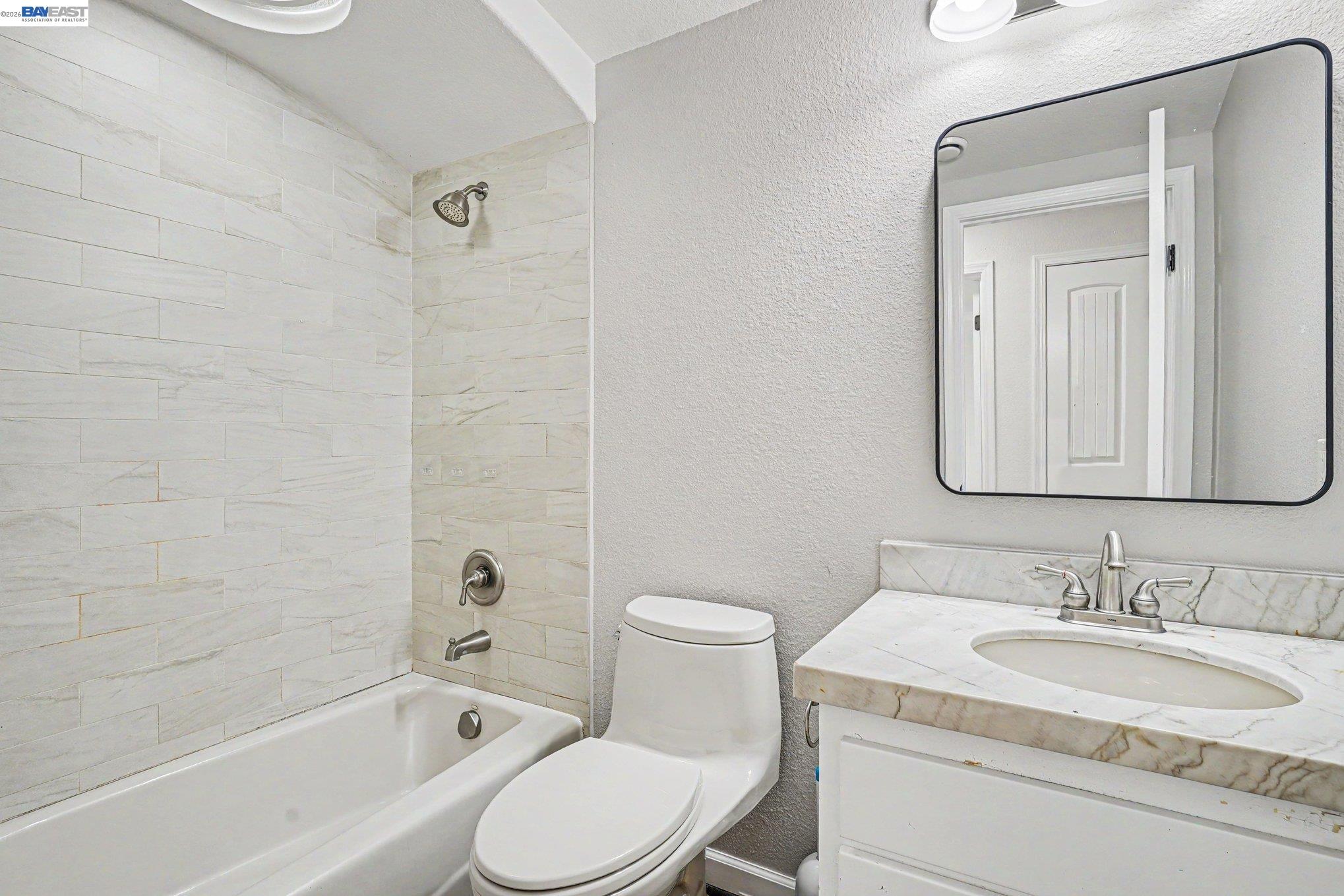 Photo #20: 41136323 Listing: Photo #20