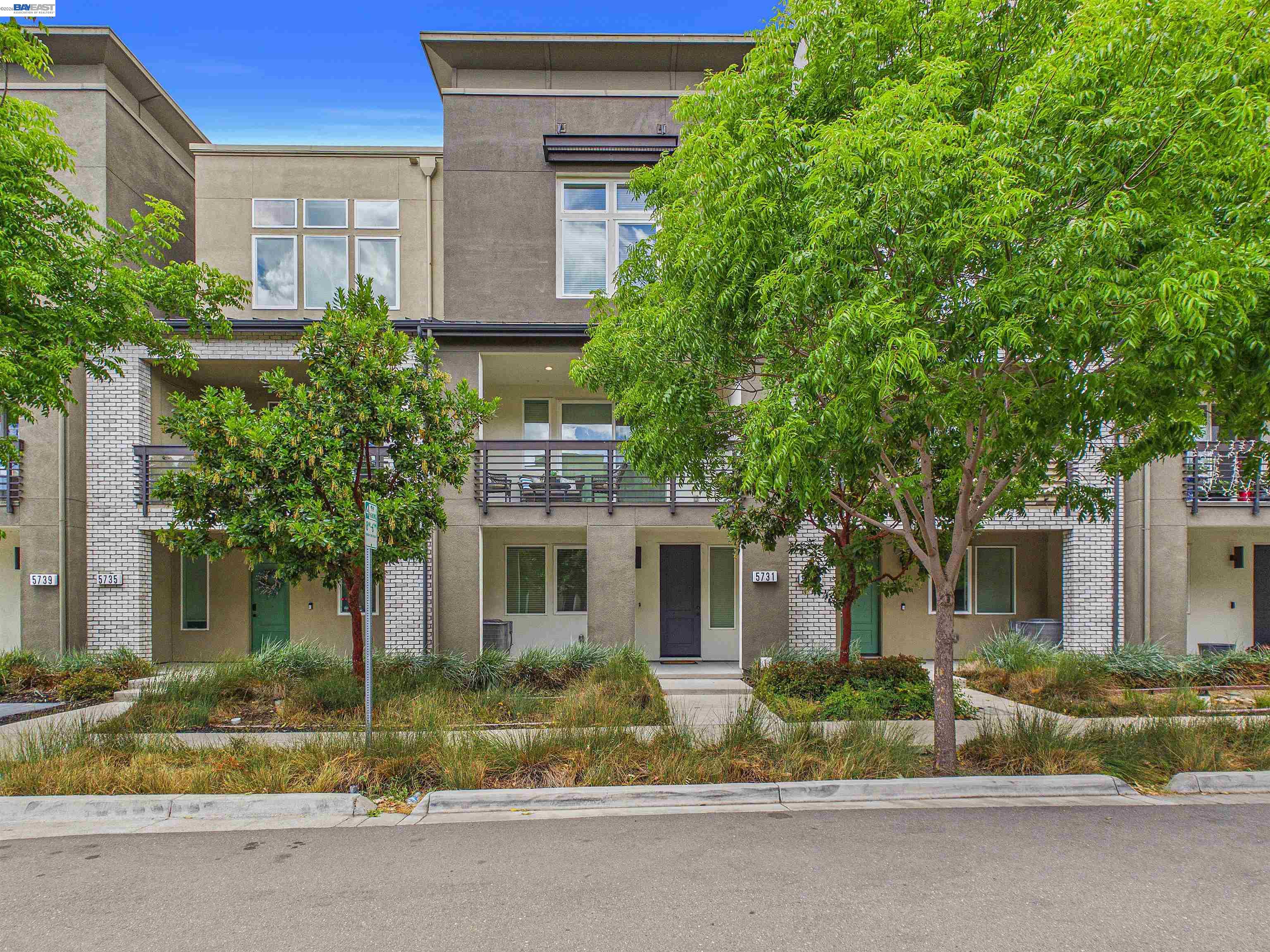 Photo #2: 41136326 Listing: Photo #2