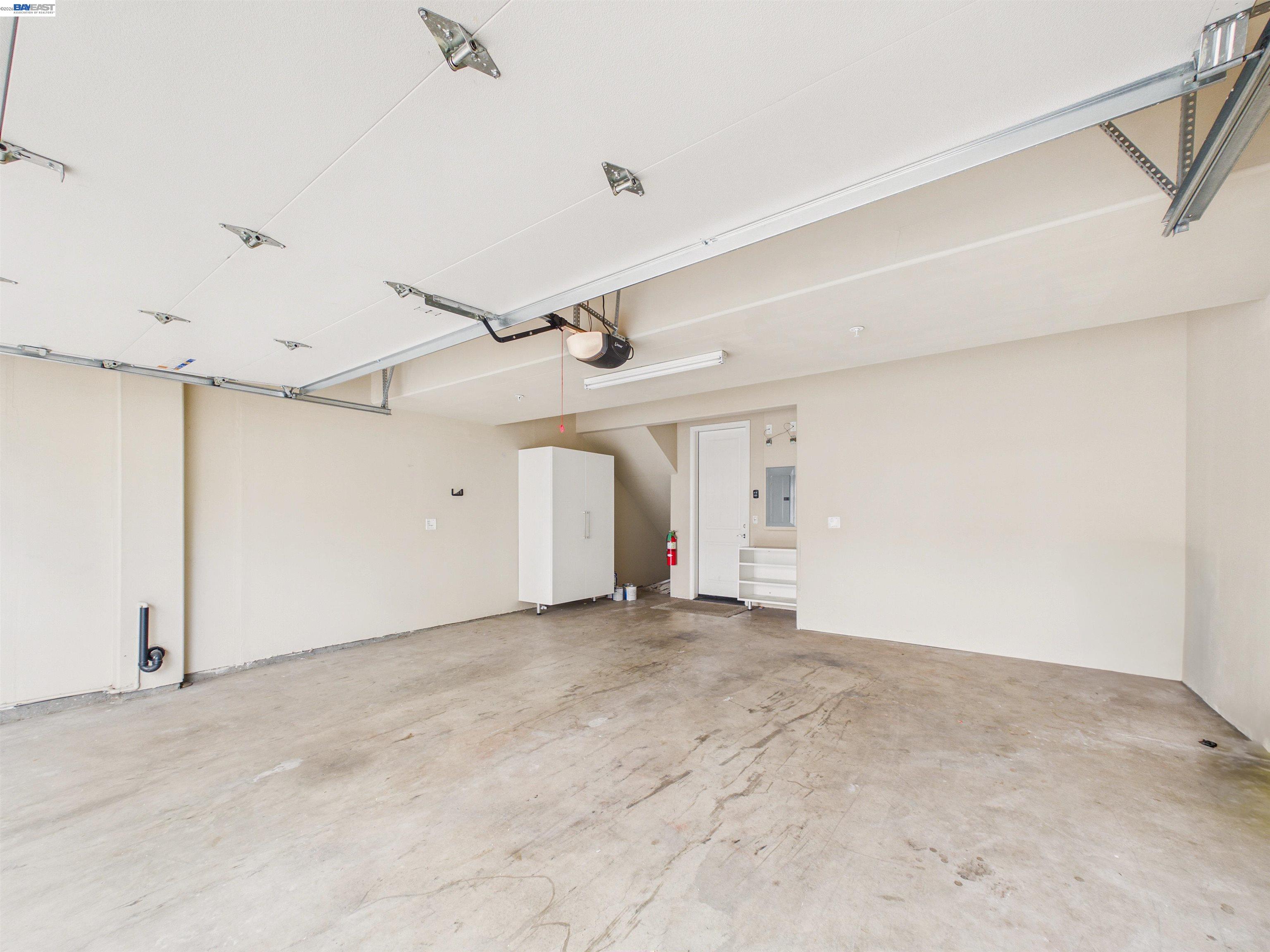 Photo #9: 41136326 Listing: Photo #9