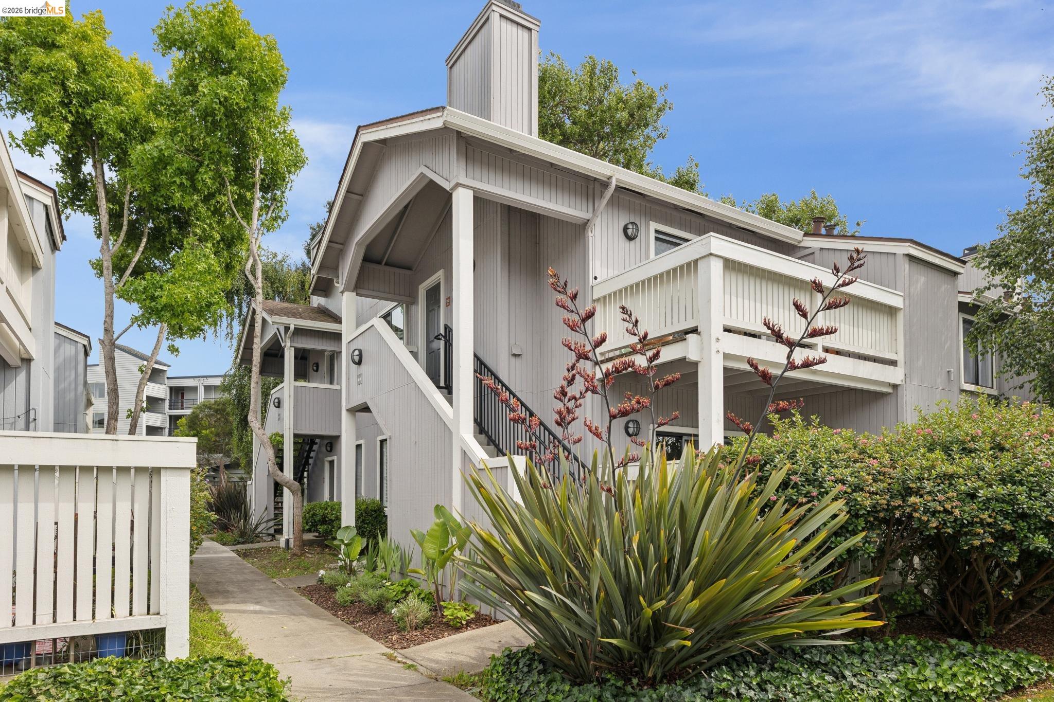 Photo #2: 41136342 Listing: Photo #2