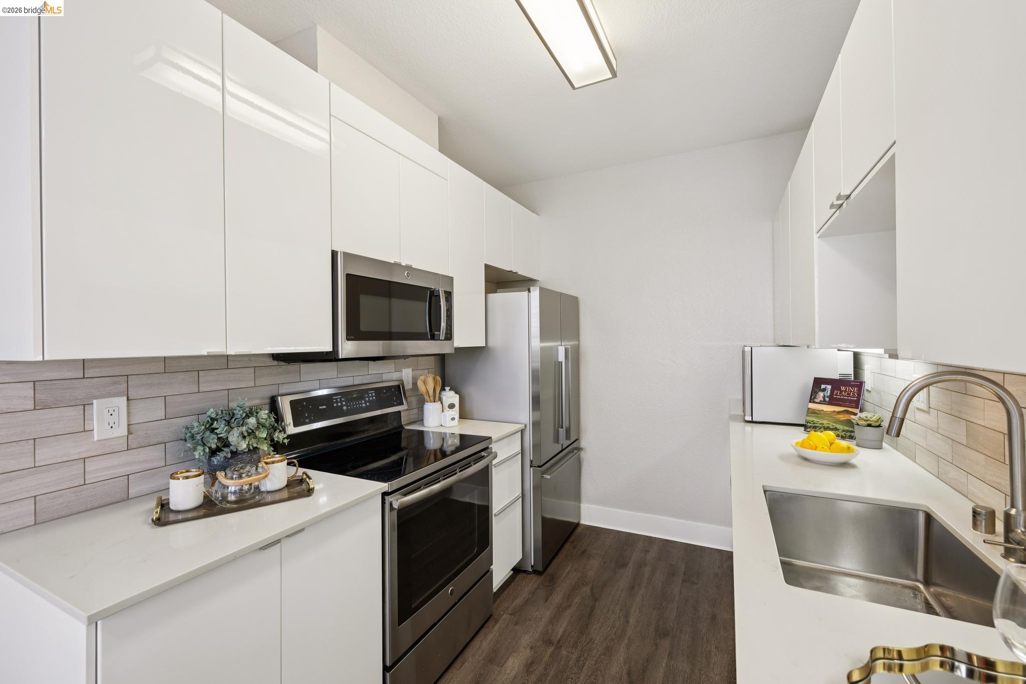 Photo #11: 41136342 Listing: Photo #11