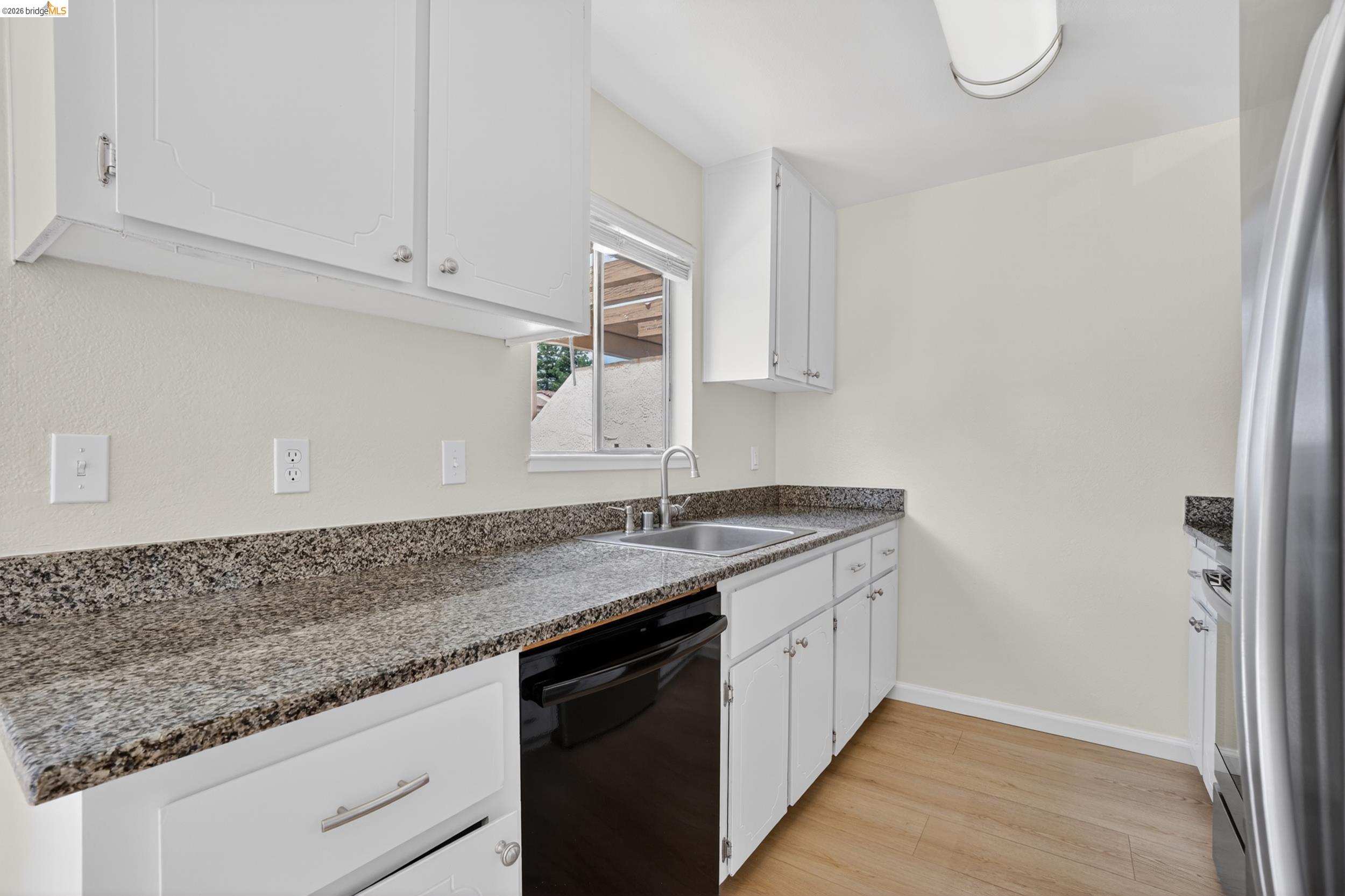 Photo #10: 41136343 Listing: Photo #10