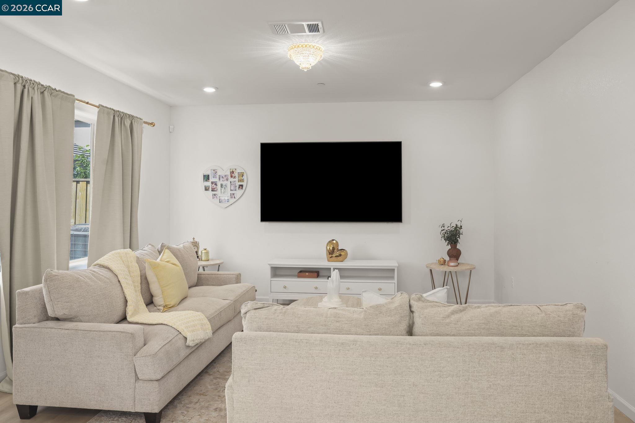 5600 Salado Creek Lane, Antioch CA 94531 — photo 11