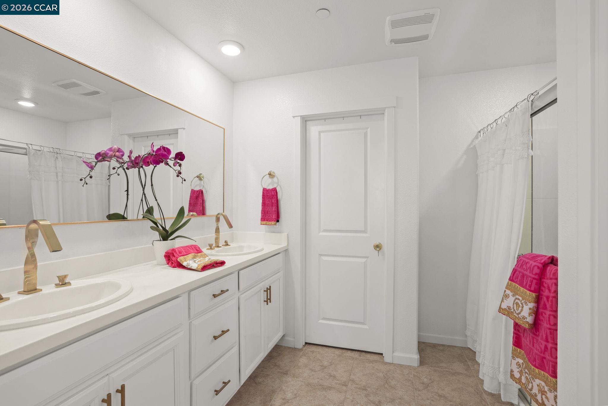 5600 Salado Creek Lane, Antioch CA 94531 — photo 15